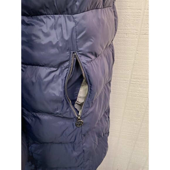 Michael Kors Navy Quilted Puffer Jacket W/ Hood & Zip Pockets Size M Packable - Picture 4 of 7